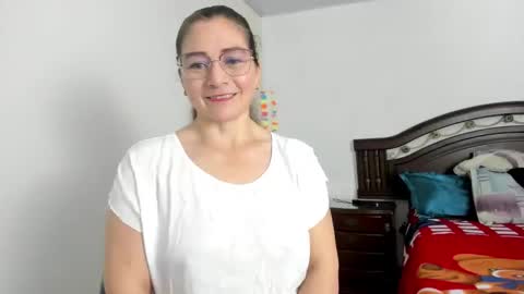 Snapshot of lilia344965 chatting on 12/12/24, 11:36 liliamilf online show from 12/12/24, 11:36