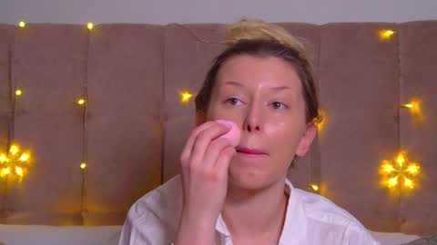 Mia online show from 01/14/25, 06:24