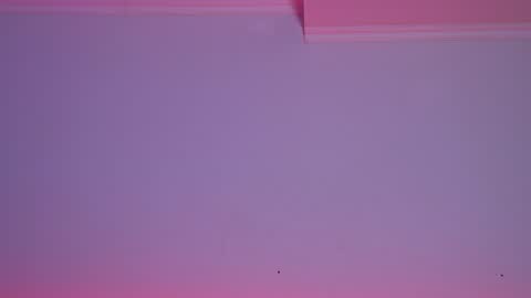 Mia online show from 01/21/25, 03:32