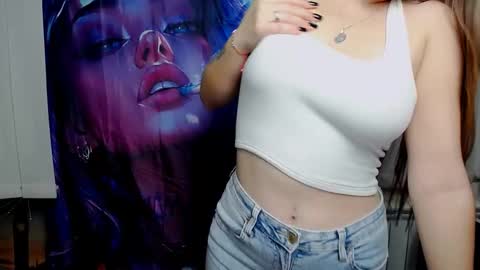 Liliana online show from 10/17/25, 09:34