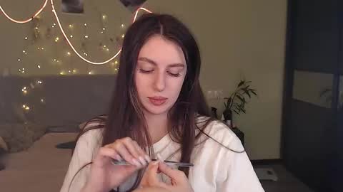 Lilu online show from 11/13/25, 10:52