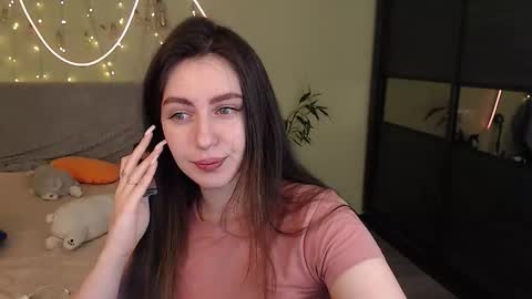 Lilu online show from 11/25/25, 12:54