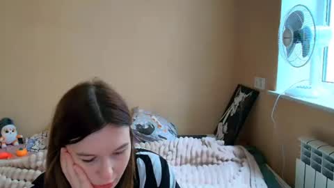 liliawoolf online show from 10/07/25, 10:34