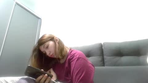 liliawoolf online show from 10/24/25, 06:32