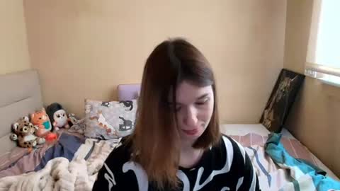 liliawoolf online show from 10/28/25, 10:19