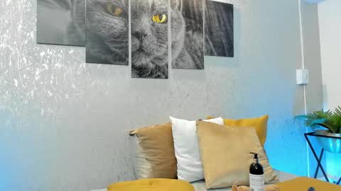 Lili Cooper online show from 03/02/25, 01:04