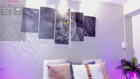 Lili Cooper online show from 10/22/25, 08:08