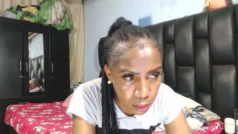 Snapshot of lilicosetalts chatting on 12/05/24, 07:05 sherika online show from 12/05/24, 07:05