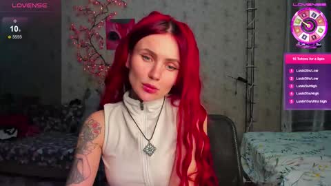 Lilie online show from 11/19/25, 08:09