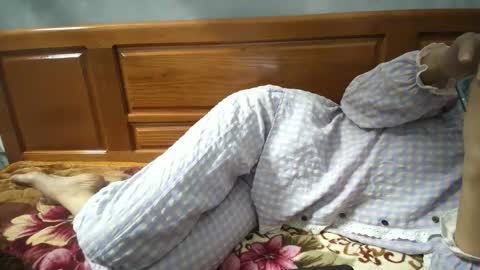 Snapshot of lililove88 chatting on 11/06/25, 01:34 lililove88 online show from 11/06/25, 01:34