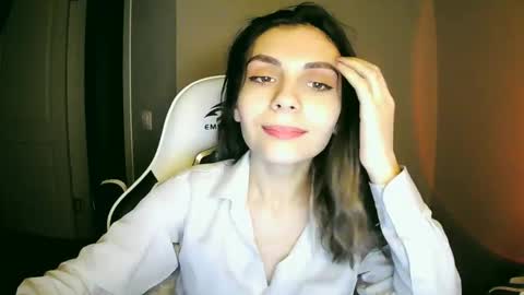 Snapshot of lilirose_x chatting on 12/26/24, 04:47 lilirose online show from 12/26/24, 04:47