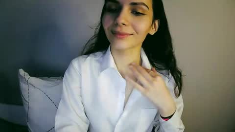 Snapshot of lilirose_x chatting on 02/26/25, 06:32 lilirose online show from 02/26/25, 06:32