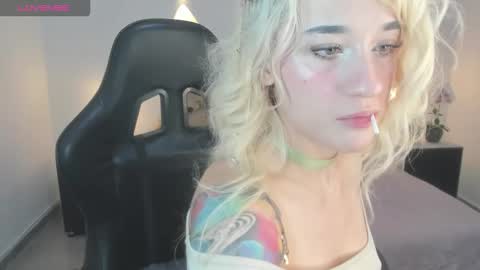 Lilith Parker online show from 11/14/25, 08:29