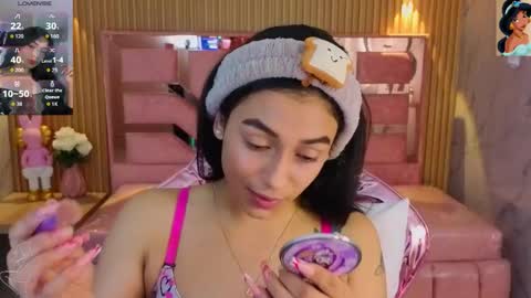 Lilith  online show from 11/08/25, 03:39