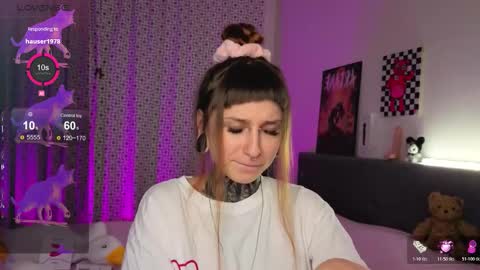 lilith_poison online show from 11/12/25, 06:19