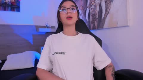 lilith_sage_ online show from 01/31/25, 06:14