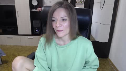 Snapshot of lilith_small21 chatting on 02/04/25, 09:17 lilith small21 online show from 02/04/25, 09:17