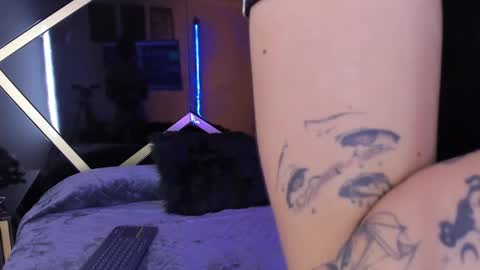 Snapshot of lilithcary chatting on 12/05/24, 11:51 Lilith online show from 12/05/24, 11:51