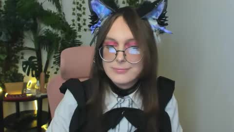 Snapshot of lilithiscute chatting on 10/02/25, 09:33 lilithiscute online show from 10/02/25, 09:33