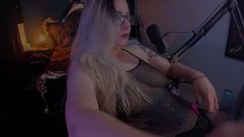 Snapshot of lilithmystic01 chatting on 01/26/25, 01:04 lilithmystic01 online show from 01/26/25, 01:04
