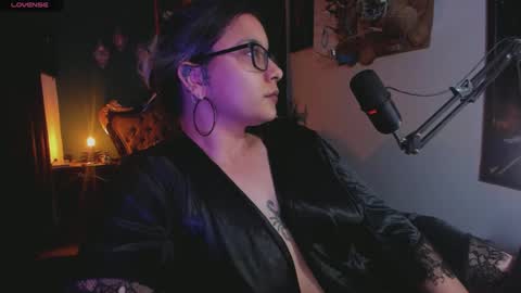 Snapshot of lilithmystic01 chatting on 02/08/25, 03:52 lilithmystic01 online show from 02/08/25, 03:52