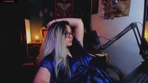 Snapshot of lilithmystic01 chatting on 02/21/25, 06:26 lilithmystic01 online show from 02/21/25, 06:26