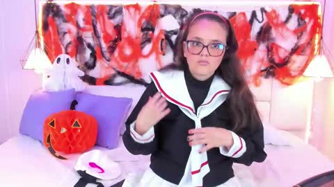 Lilith online show from 10/12/25, 03:16