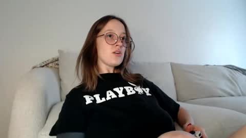 Jay  please help me reach 50 thumbs up online show from 11/17/25, 10:15