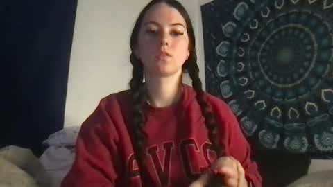 Snapshot of lillstephanie chatting on 09/10/25, 12:10 lillstephanie online show from 09/10/25, 12:10