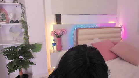 Snapshot of lilly_denson8 chatting on 12/05/24, 03:28 Sweety Lilly Love online show from 12/05/24, 03:28