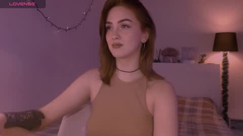 LillyFarey online show from 11/11/25, 04:07