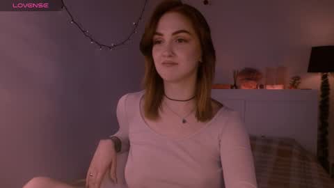 LillyFarey online show from 11/16/25, 06:57