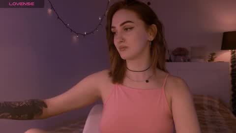 LillyFarey online show from 11/23/25, 07:13