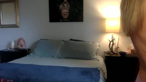 Snapshot of lilmissspanks chatting on 12/26/24, 08:11 LilMissSpanks online show from 12/26/24, 08:11