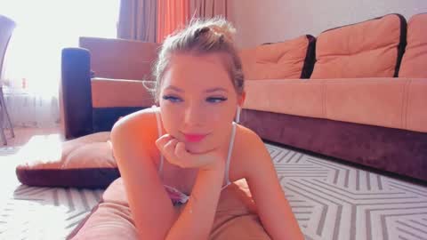 Snapshot of liloneforyou chatting on 02/09/25, 08:33 Semmy online show from 02/09/25, 08:33