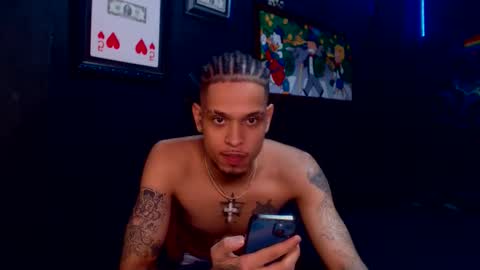 Snapshot of lilray99 chatting on 12/28/24, 08:26 ONLYFANS online show from 12/28/24, 08:26