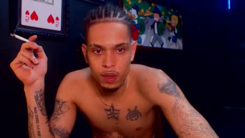 Snapshot of lilray99 chatting on 01/03/25, 04:00 ONLYFANS online show from 01/03/25, 04:00
