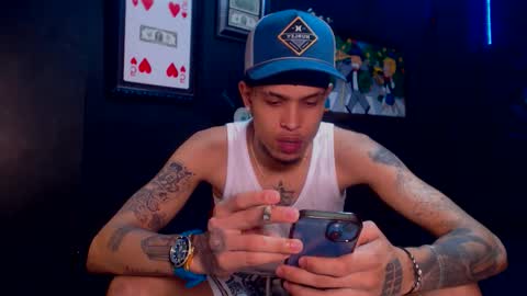 Snapshot of lilray99 chatting on 01/07/25, 10:30 ONLYFANS online show from 01/07/25, 10:30