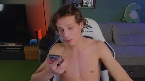 lilteddyboy online show from 10/16/25, 09:38