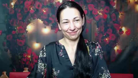 lilugrants online show from 02/03/25, 10:36