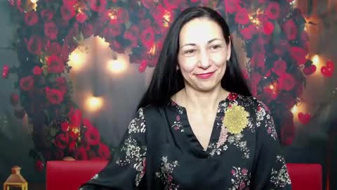 lilugrants online show from 02/05/25, 02:19