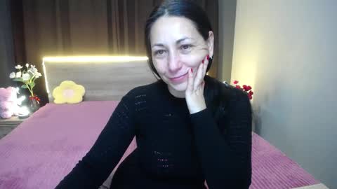 lilugrants online show from 11/12/25, 07:57