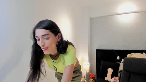 lily_cash1 online show from 10/06/25, 09:01