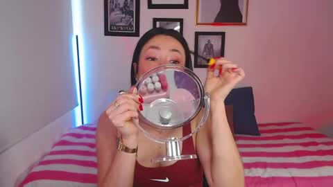 Snapshot of lily_evans_ chatting on 02/13/25, 07:10 just lily online show from 02/13/25, 07:10