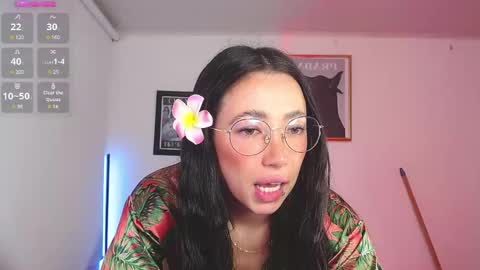 Snapshot of lily_evans_ chatting on 02/20/25, 02:29 just lily online show from 02/20/25, 02:29