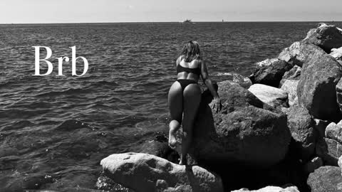 Lily online show from 12/09/24, 04:15