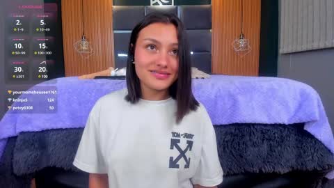 Lily online show from 02/04/25, 09:38