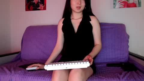 Snapshot of lily_litle chatting on 12/03/24, 06:17 Lily Litle online show from 12/03/24, 06:17