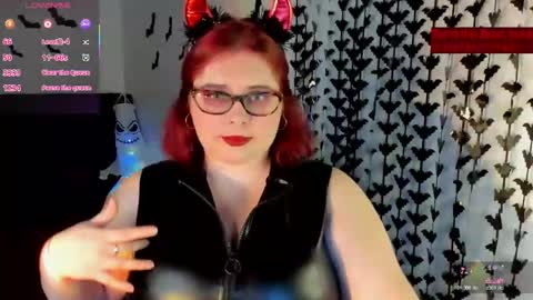 Elina  online show from 10/27/25, 12:26