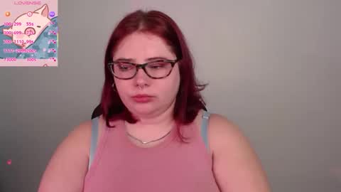 Elina  online show from 11/16/25, 11:38